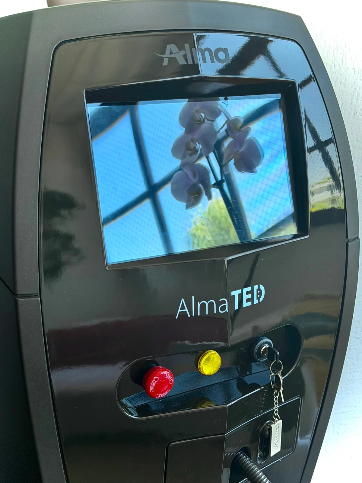 Alma TED needle-free hair restoration device